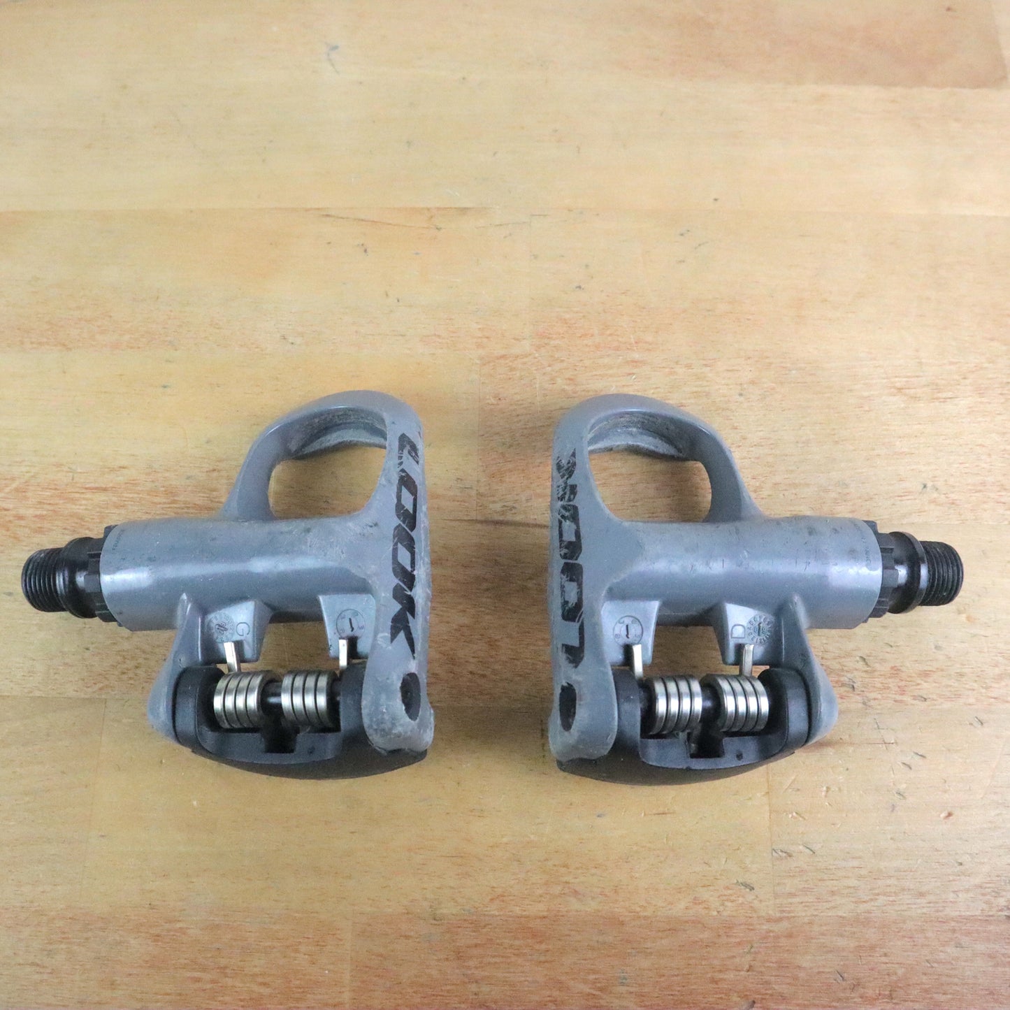 Vintage Look Keo Easy Clipless Pedals Gray Road Bike