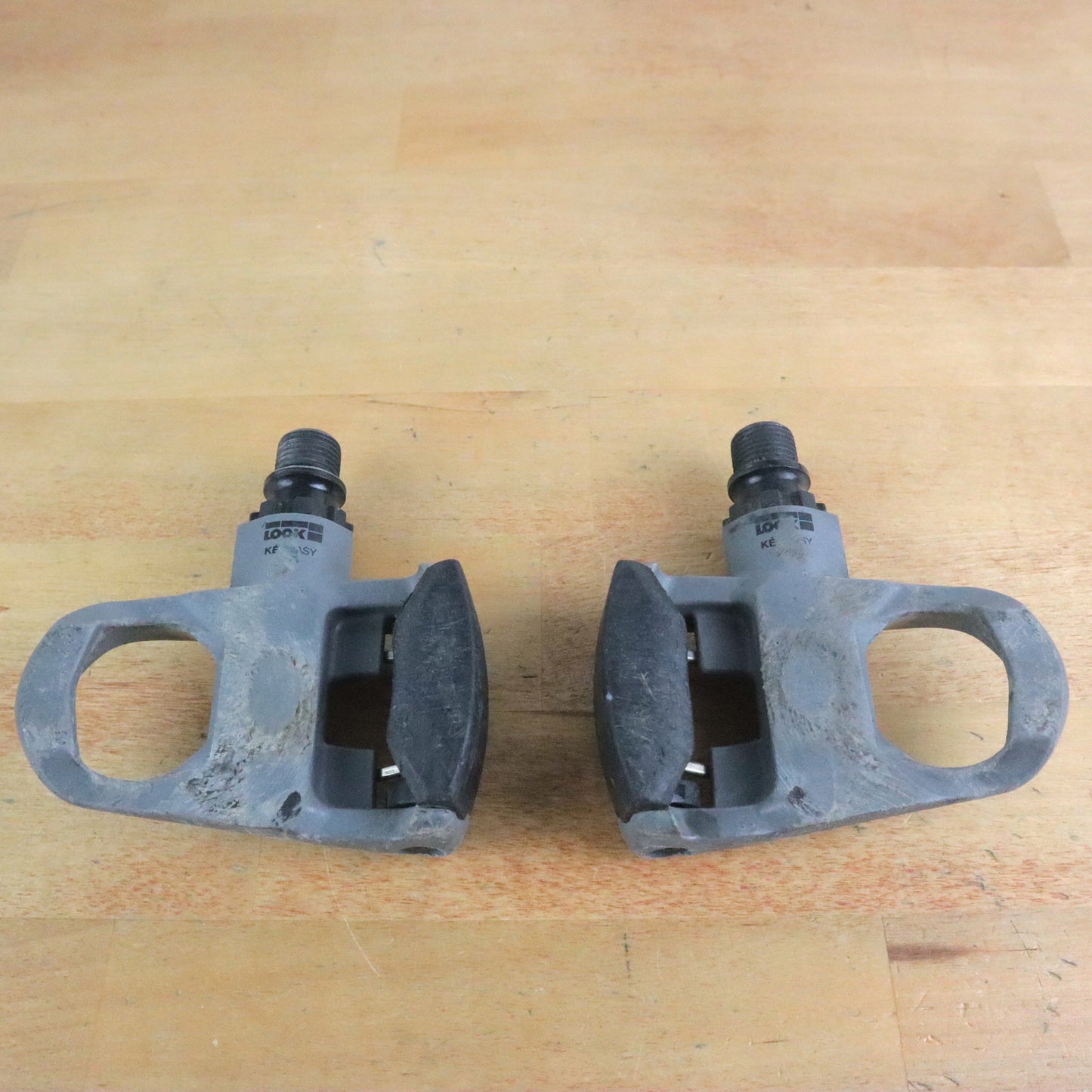 Vintage Look Keo Easy Clipless Pedals Gray Road Bike