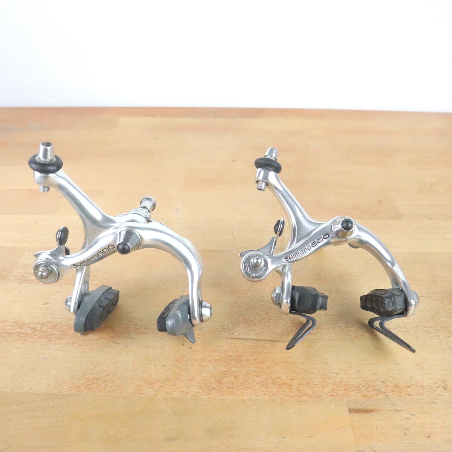 Vintage Shimano 600 BR-6207 Rim brake Caliper Brakeset