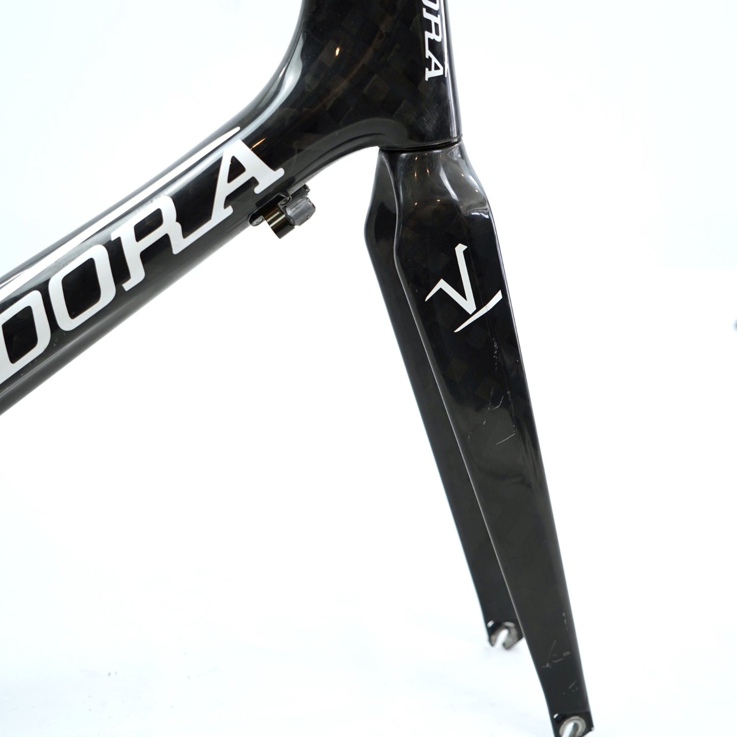 Valdora XRD Road Bike Frameset 56cm Black Carbon English Threaded BB Rim Brake