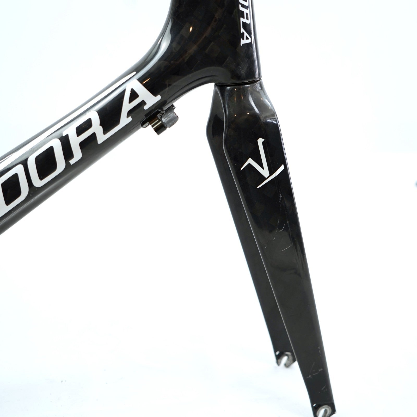 Valdora XRD Road Bike Frameset 56cm Black Carbon English Threaded BB Rim Brake