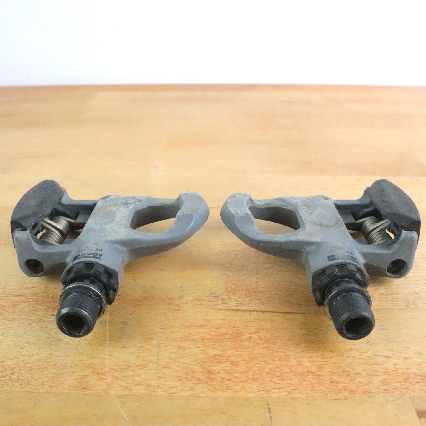 Vintage Look Keo Easy Clipless Pedals Gray Road Bike