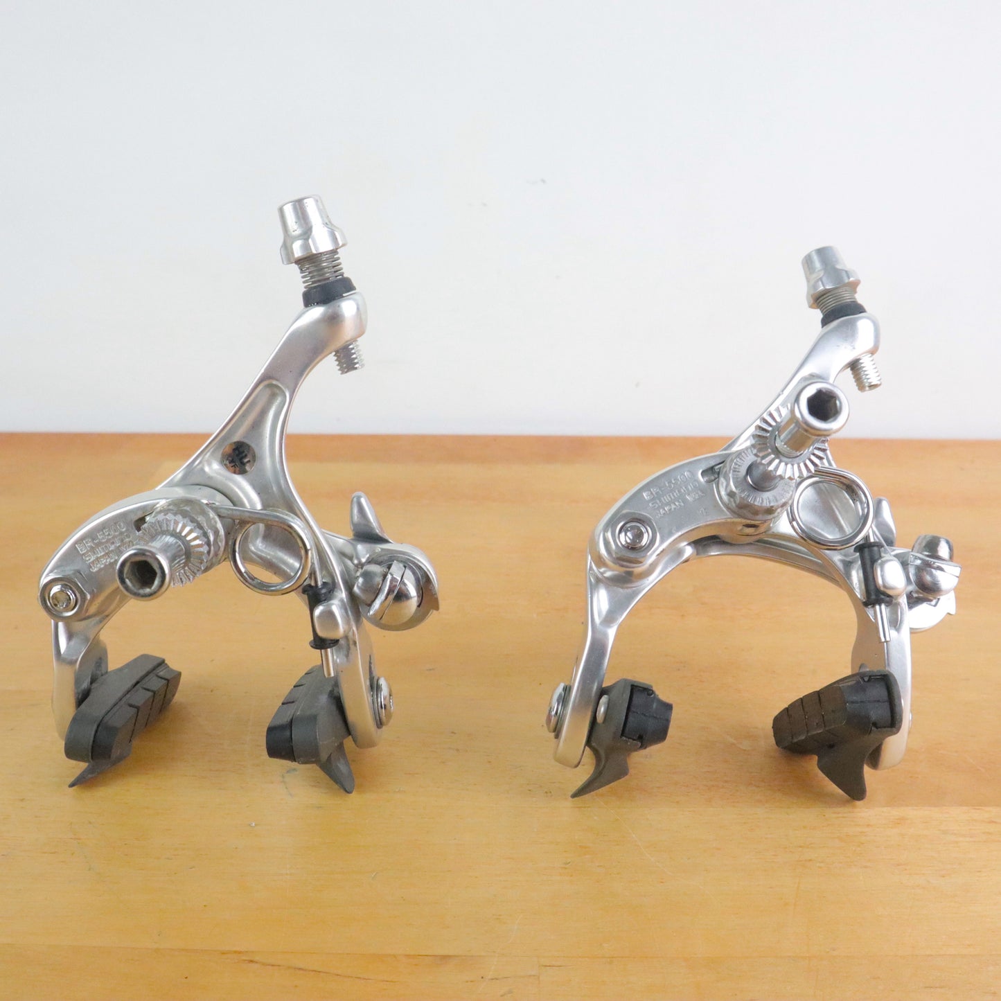Shimano 105 BR-5500 Rim Brake Road Bike Caliper Brakeset