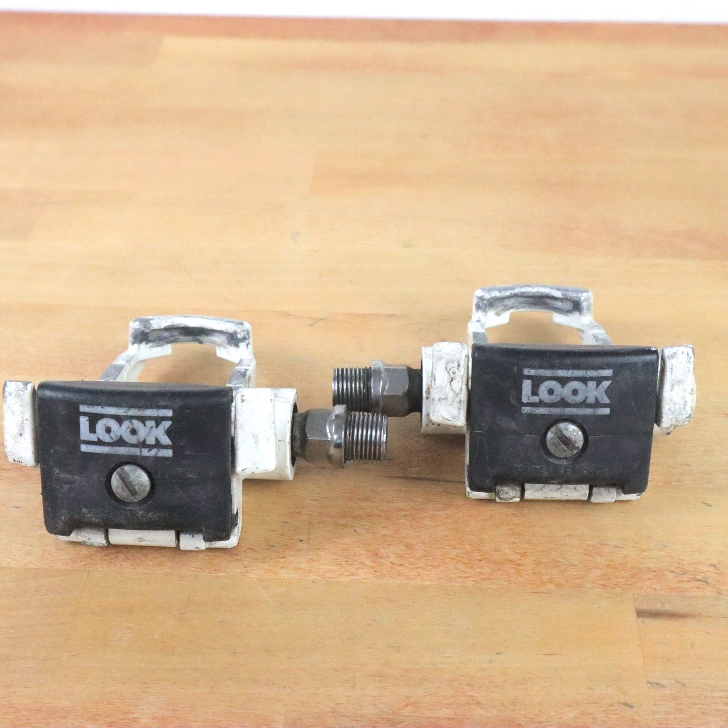 Vintage Look Clipless Road Bike Pedals