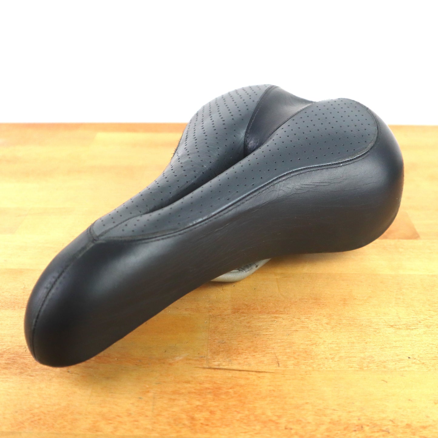 Terry Comfort Saddle 165mm 410g Made in Italy Black