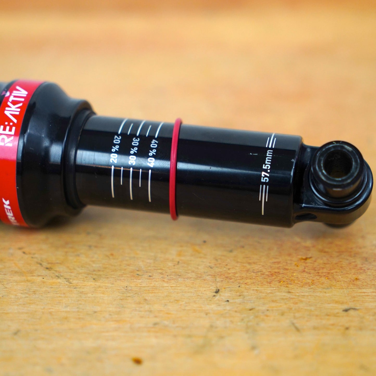 RockShox Deluxe Re:Aktiv Rear Shock 230x57.5mm 3-Position Rapid Recovery