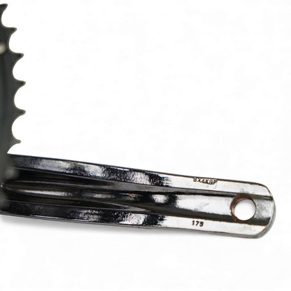 Bontrager Giga X Pipe Triple Crankset 52/42/30T 175mm Crank Arms 7050 Aluminum