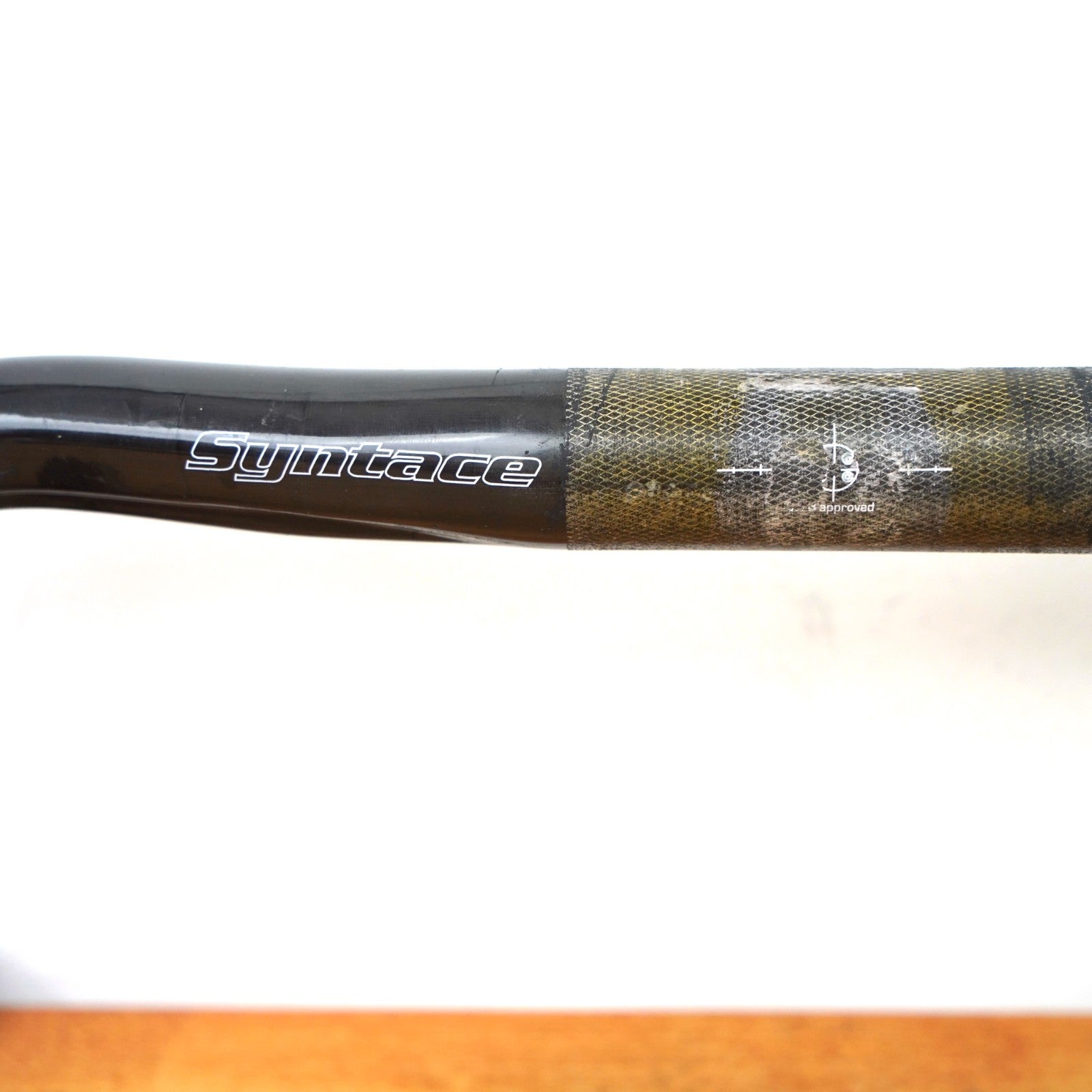 Syntace Racelite Carbon Handlebar 6 Degree Rise 42cm Width 31.8mm Clamp