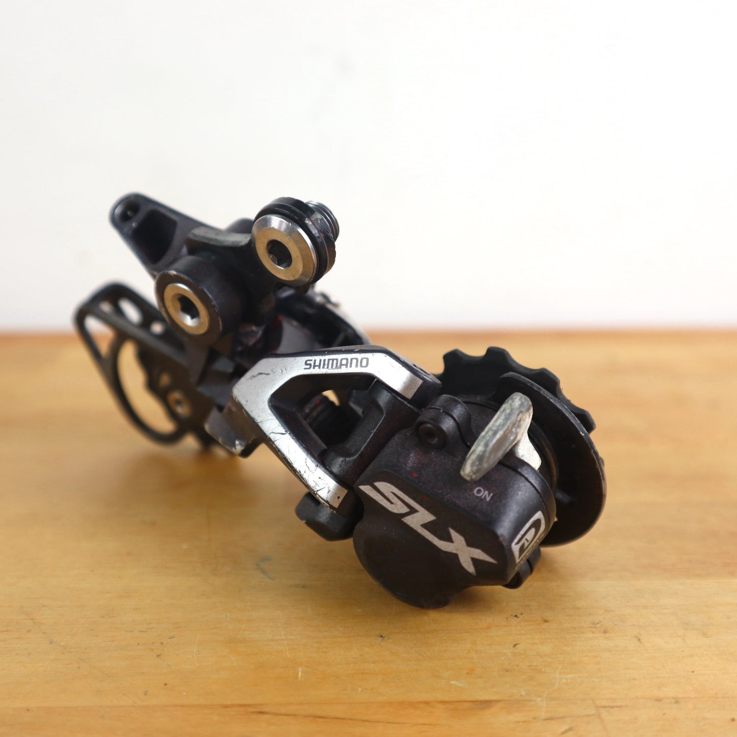 Shimano SLX RD-M675 10-Speed Rear Derailleur Long Cage
