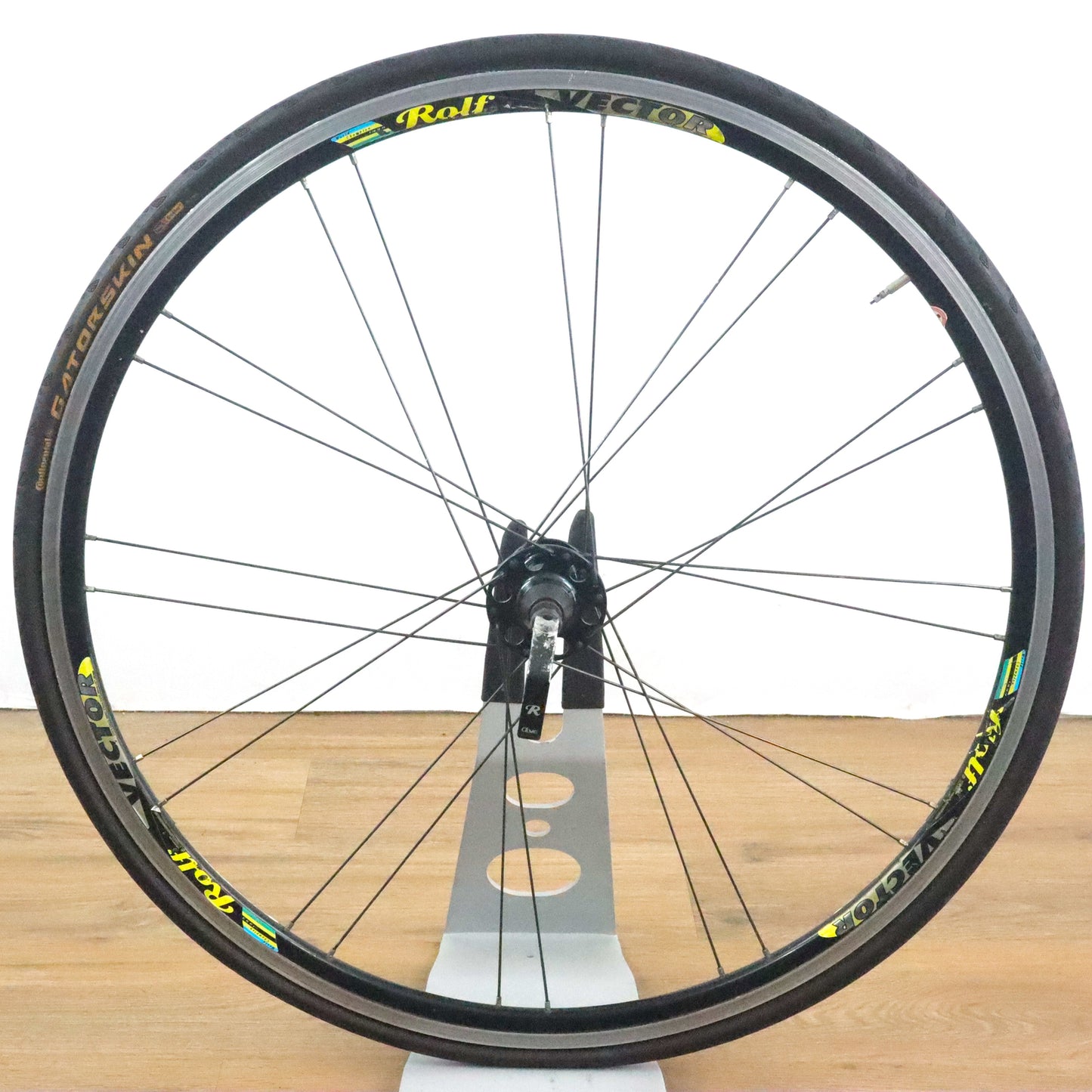 1999 Rolf Vector 700c Rear Racing Wheel w Shimano Freehub
