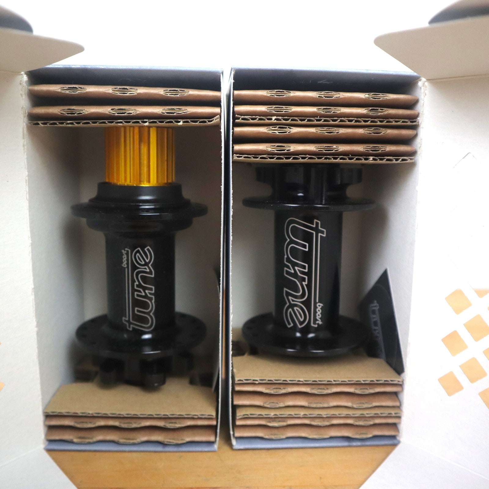 Tune ClimbHill/KillHill 6 Bolt BLK Boost Spacing 32h/32h Micro Spline Hubset