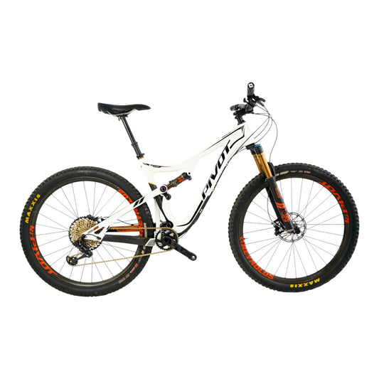 2018 Pivot Mach 429 Trail Full Suspension Carbon Mountain Bike - Large