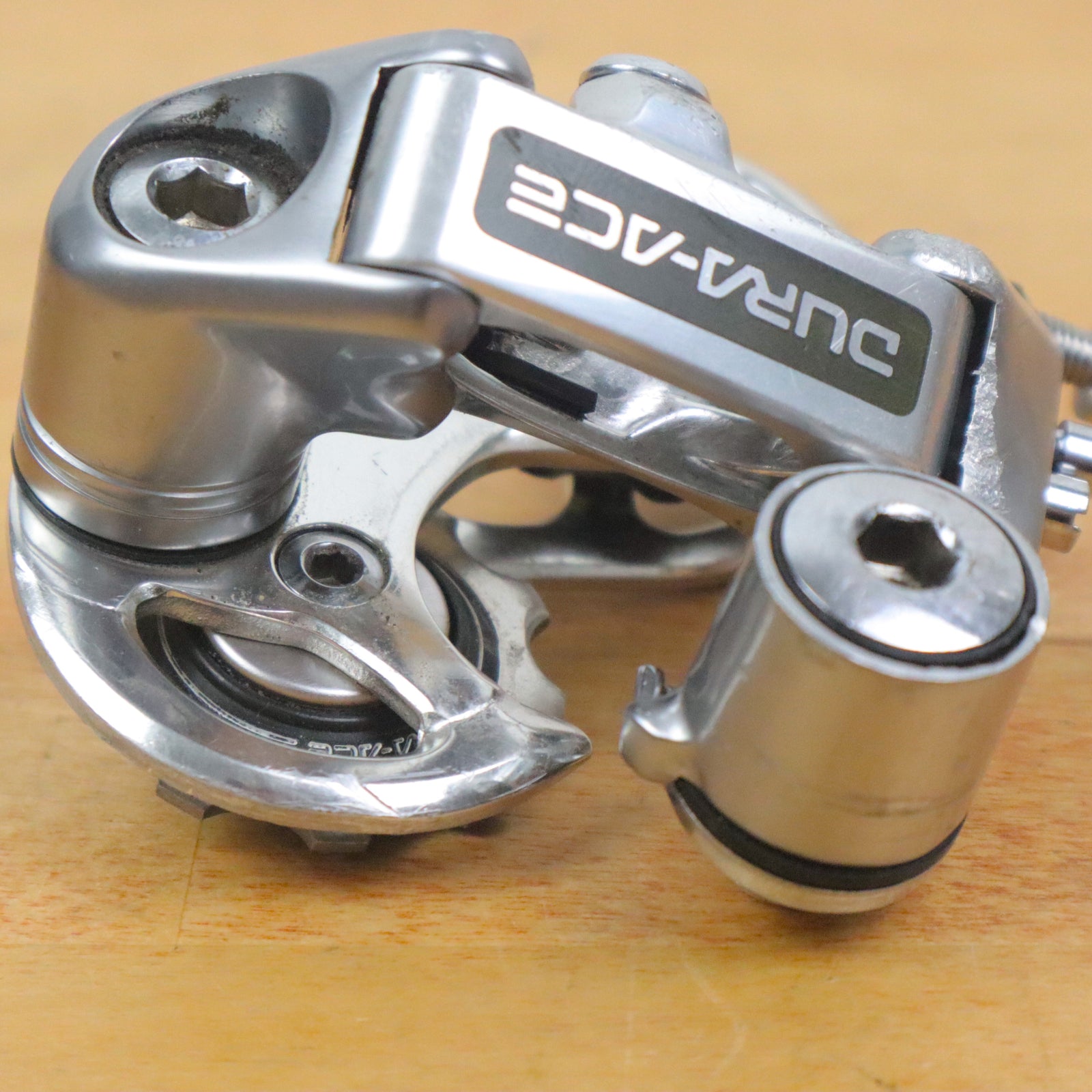 Shimano Dura-Ace RD-7400 Short Cage Mechanical Rear Derailleur