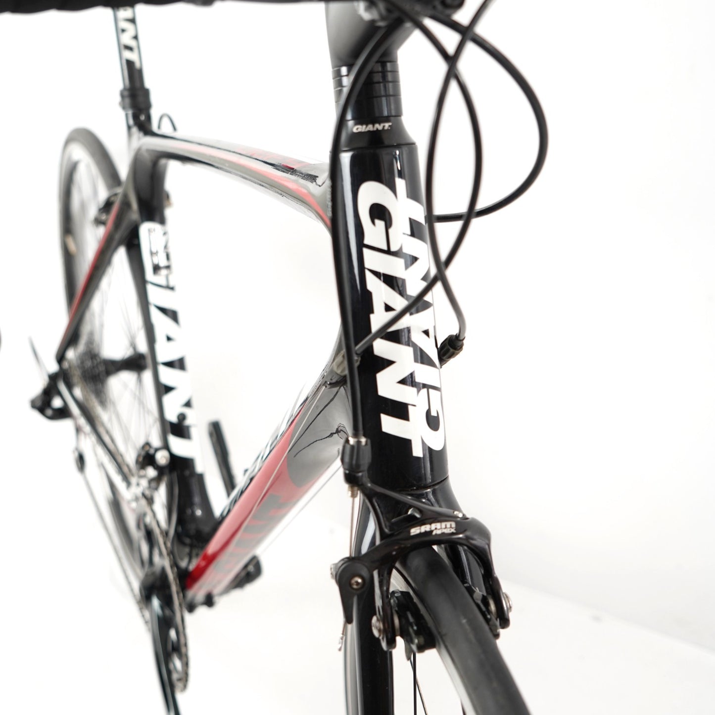 2012 Giant Defy 2 Carbon Rim Brake Road Bike - Medium
