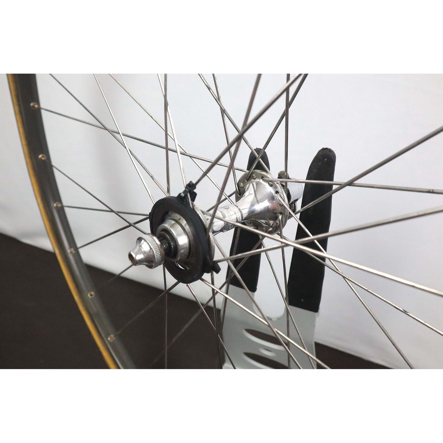 Mavic GL 330 Rim Brake Front Wheel Laced To Campagnolo Brev. Int. Hub