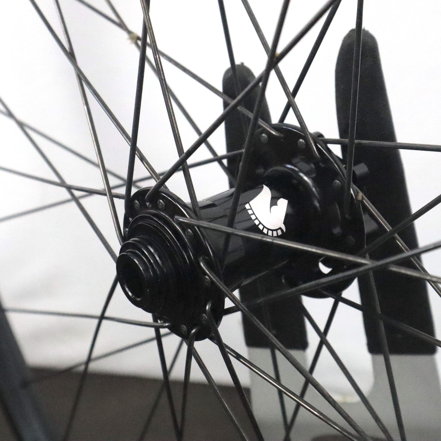 Clydesdale 100mm Front Disc Hub Laced to 32h 700c Rim