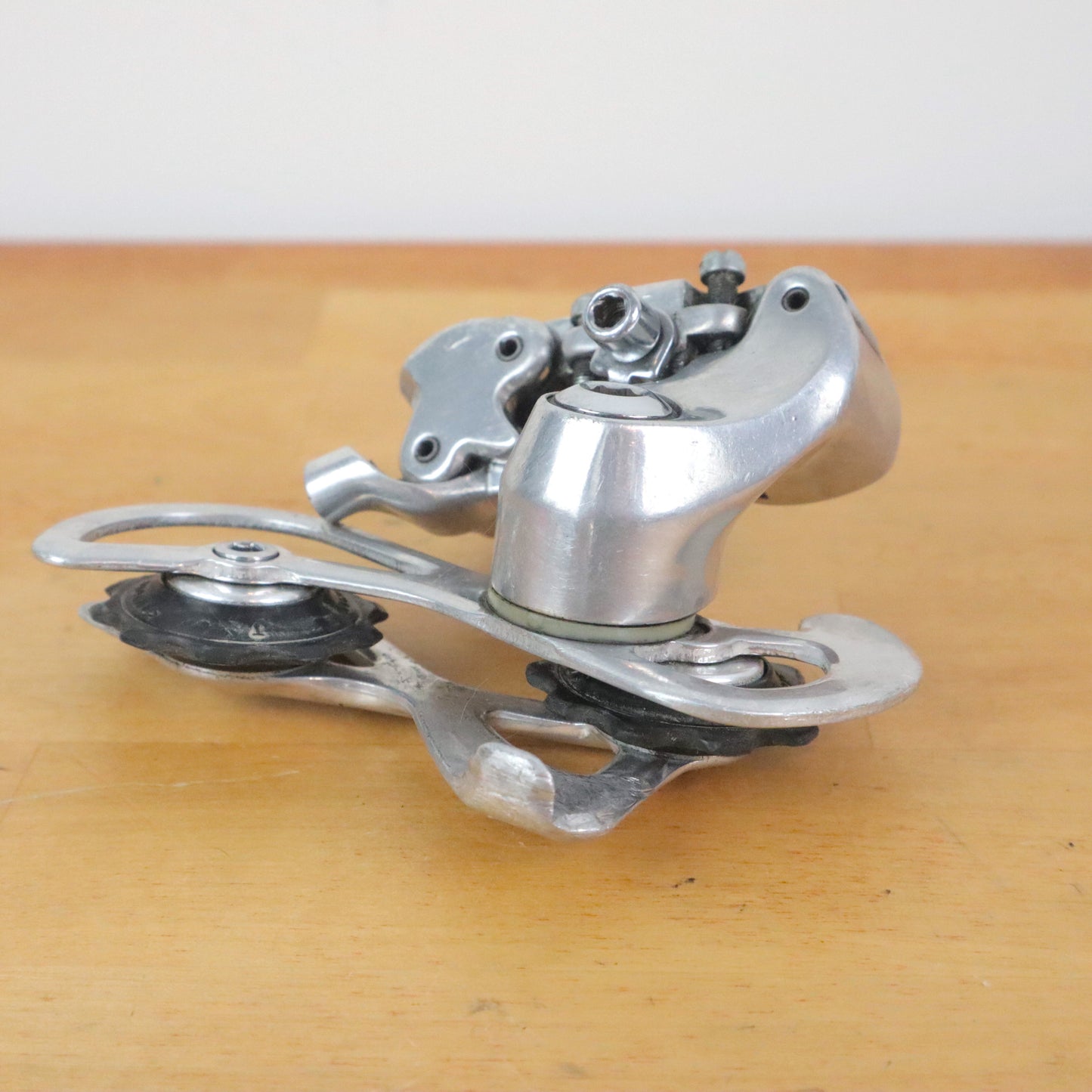 Vintage Suntour Cyclone Short Cage Rear Derailleur