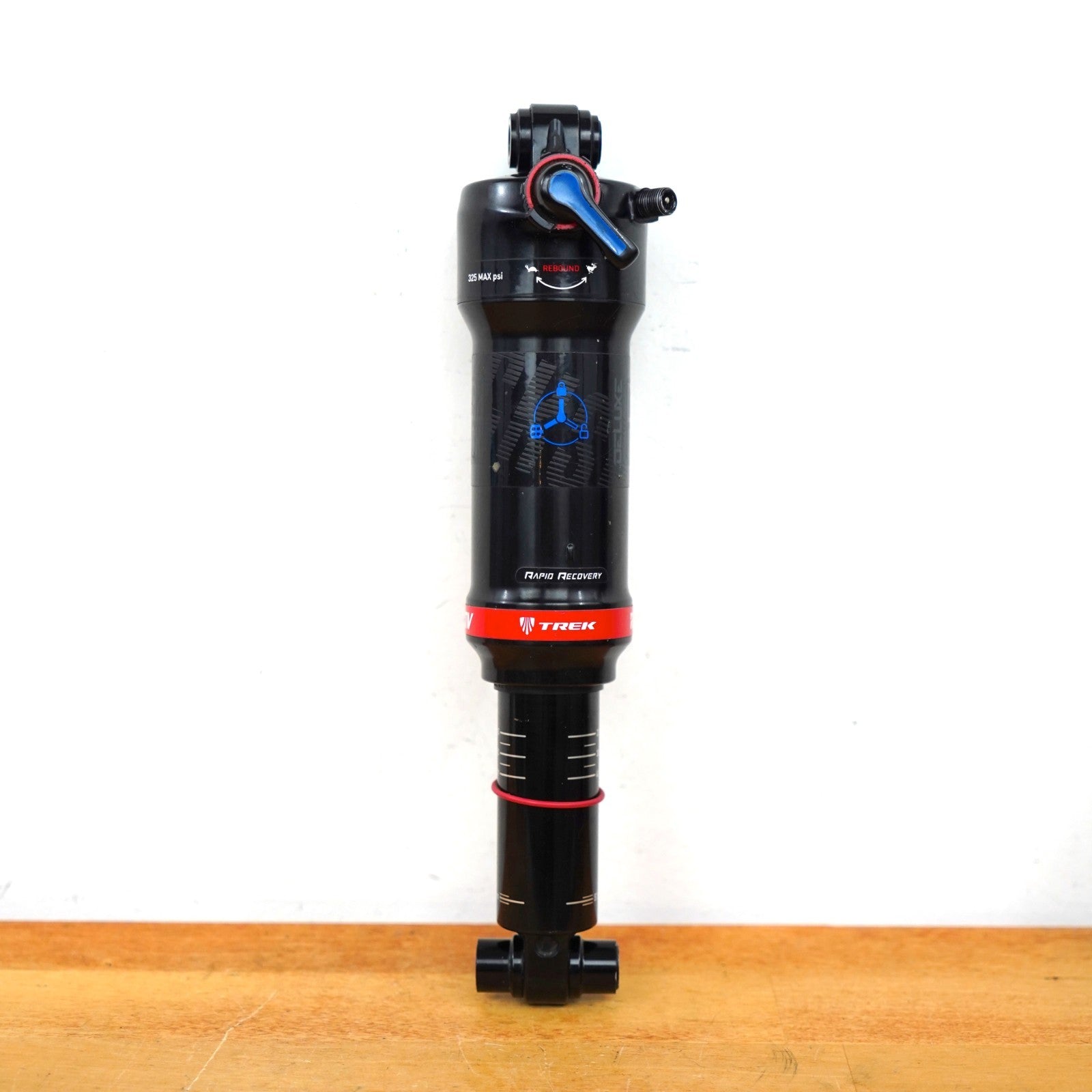 RockShox Deluxe Re:Aktiv Rear Shock 230x57.5mm 3-Position Rapid Recovery