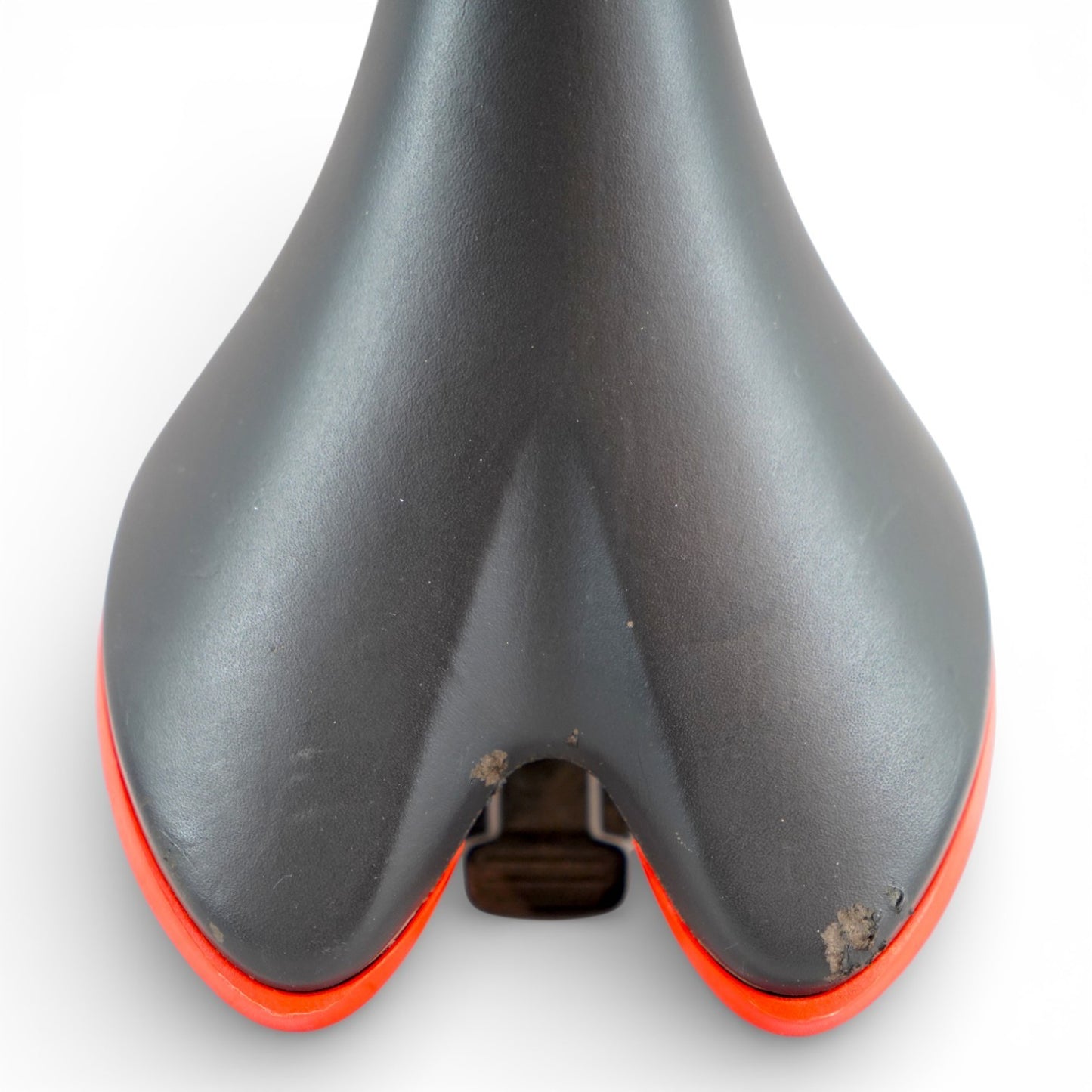 Fizik Giro Pave Saddle Black Titanium Rails Lightweight Road Bike Seat
