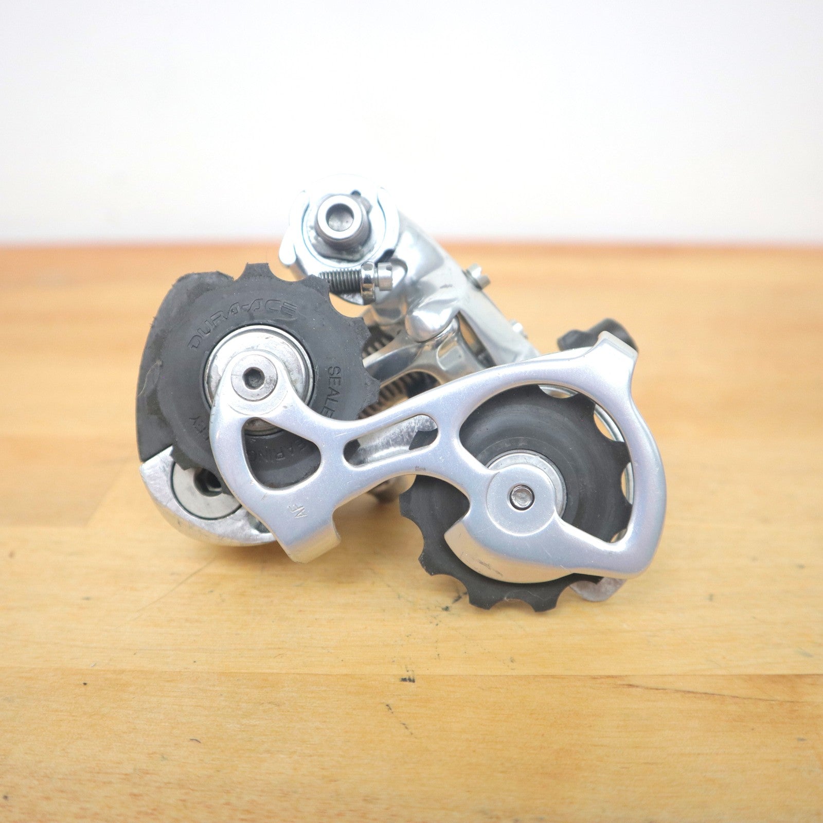 Shimano Dura-Ace RD-7700 Rear Derailleur 9-Speed Short Cage Road Bike