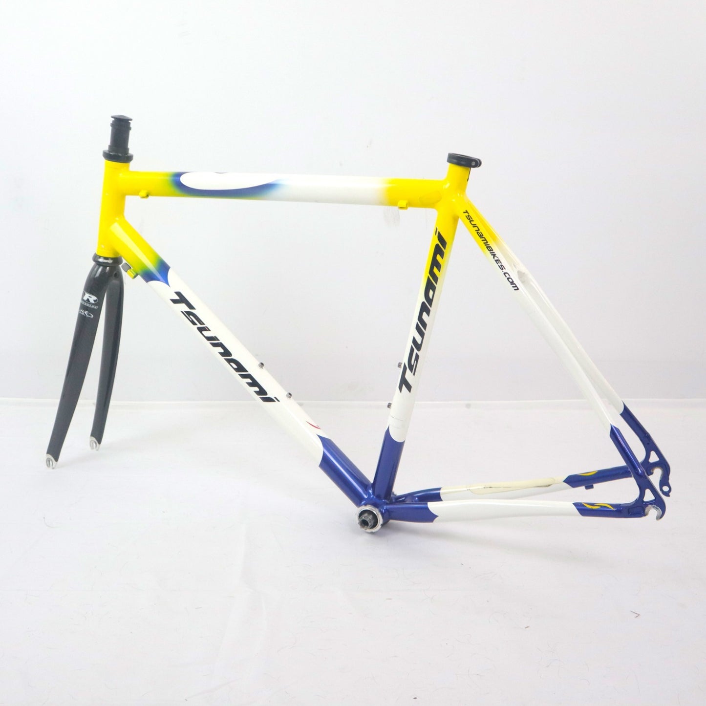 Tsunami Bikes 54cm Aluminum Road Bike Frame with Reynolds Ouzo Pro Fork