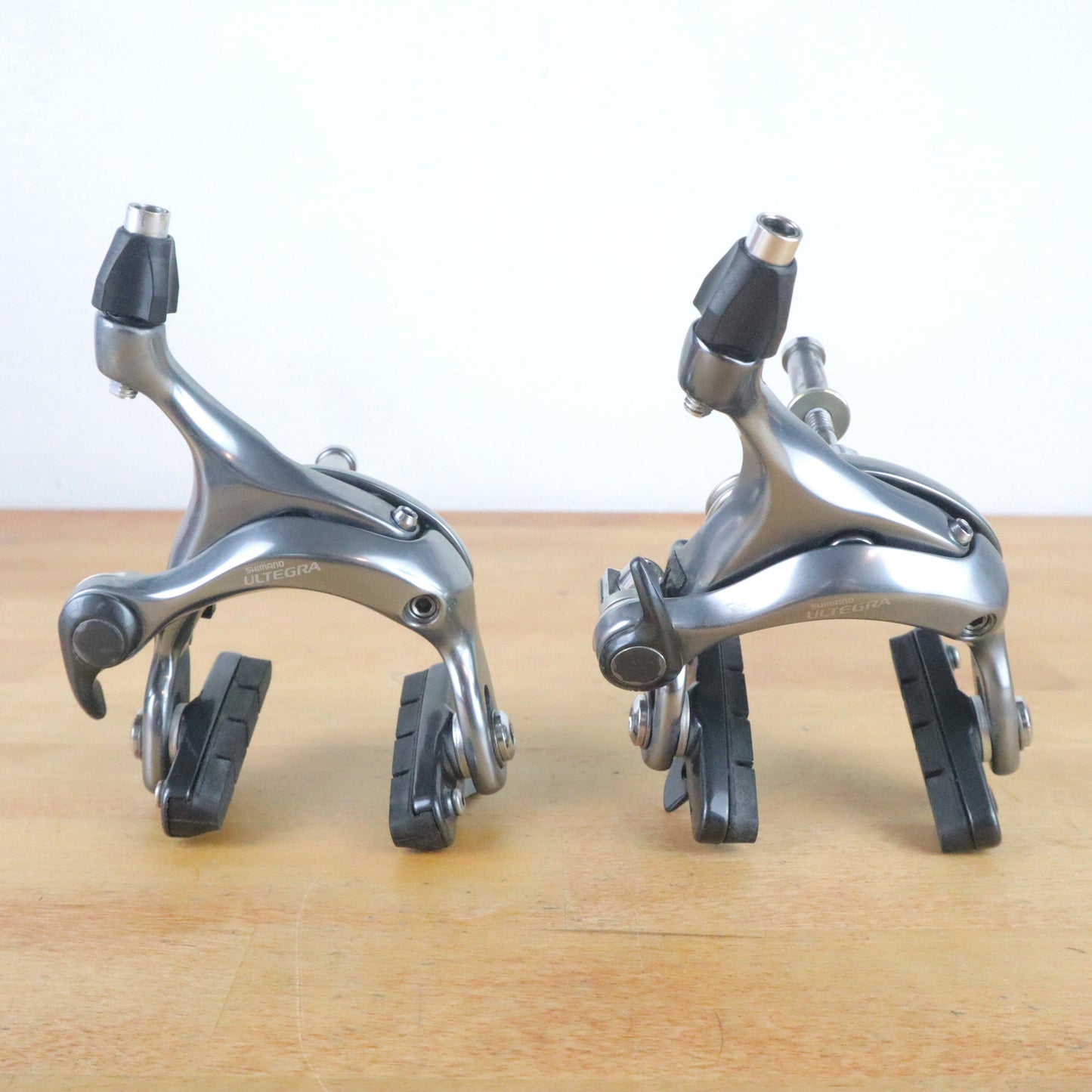 Shimano Ultegra BR-6600 Rim Brake Caliper Brakeset