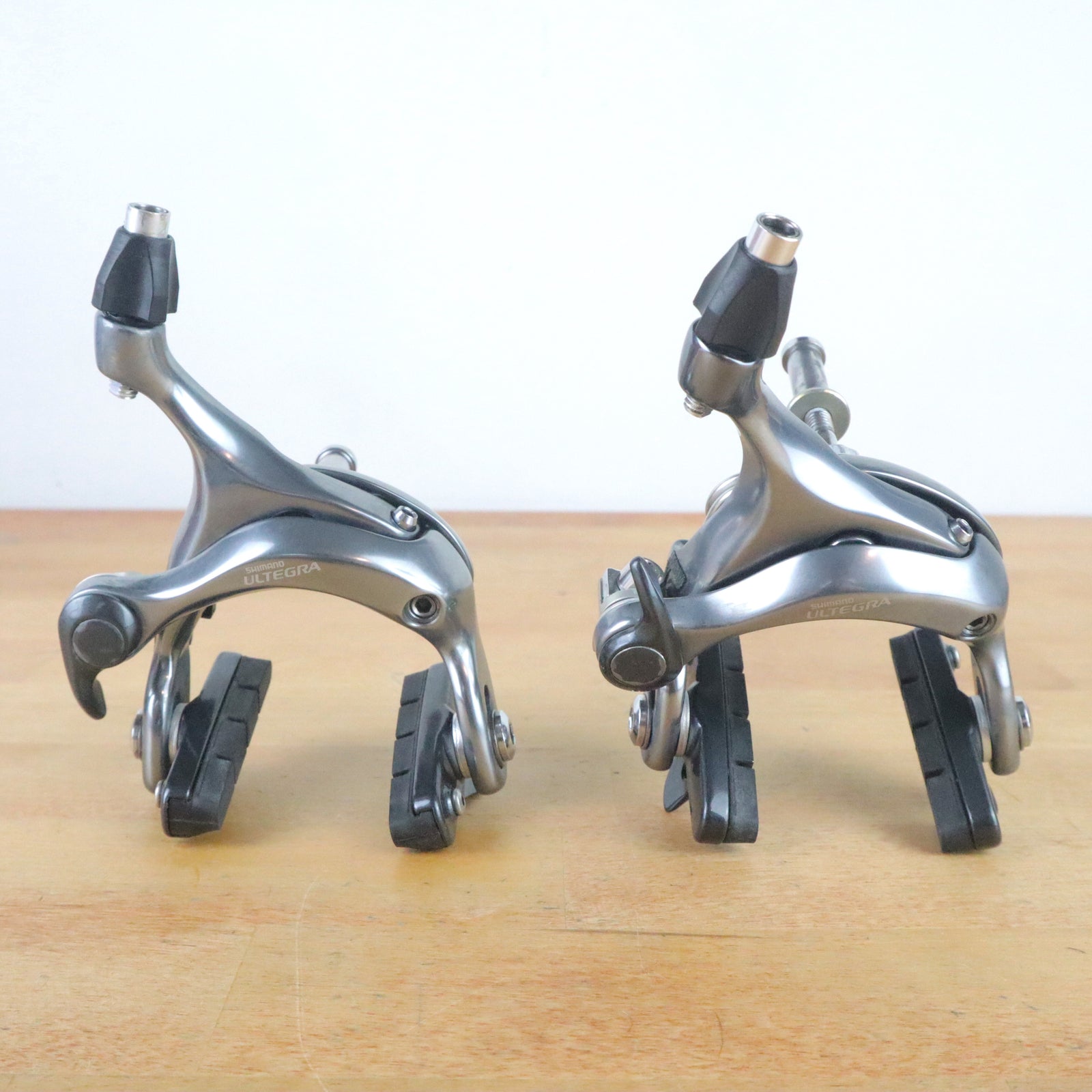 Shimano Ultegra BR-6600 Rim Brake Caliper Brakeset