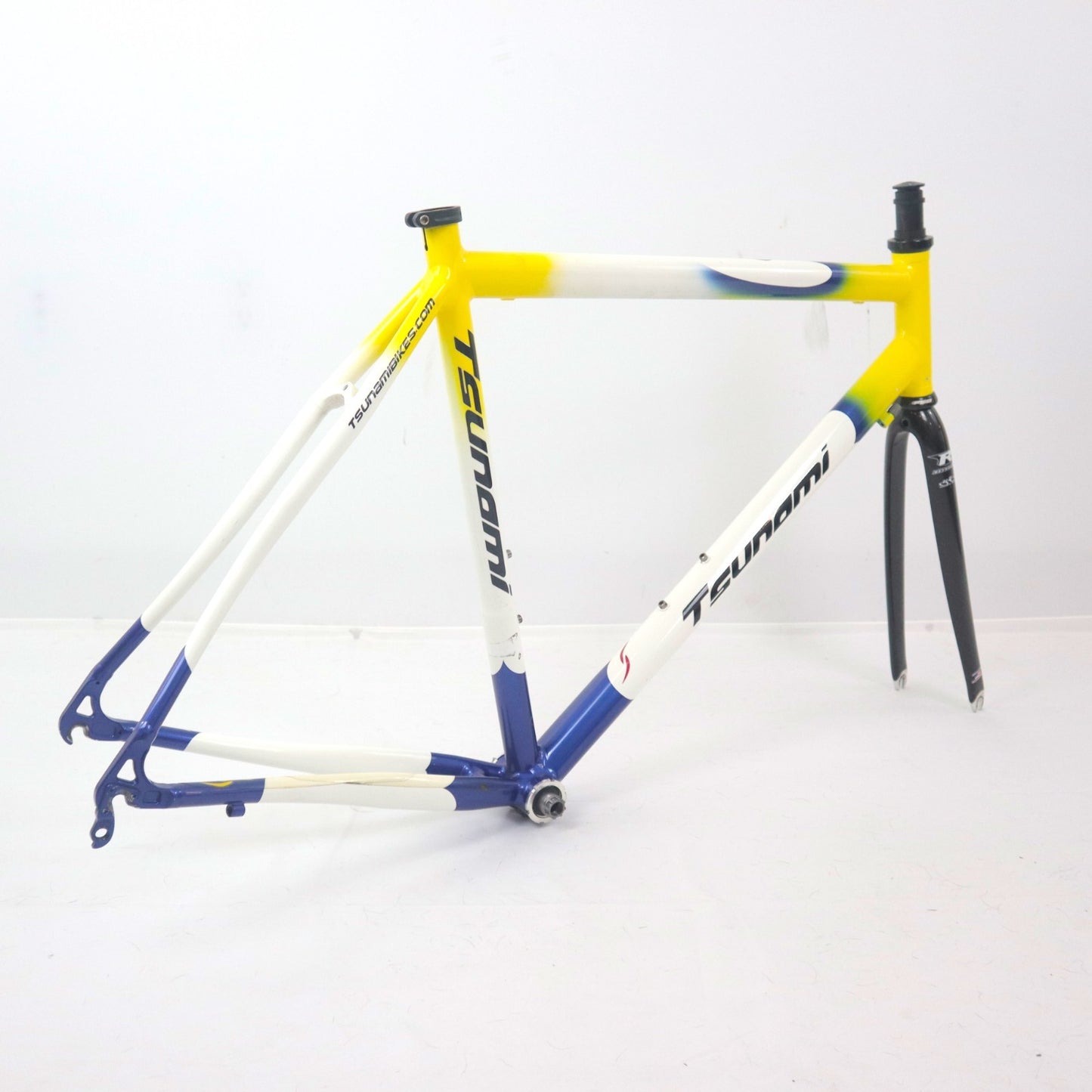 Tsunami Bikes 54cm Aluminum Road Bike Frame with Reynolds Ouzo Pro Fork