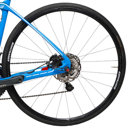 2016 Trek Domane 6 Series 6.9 Disc Brake Carbon Road Bike - 52cm