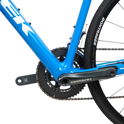 2016 Trek Domane 6 Series 6.9 Disc Brake Carbon Road Bike - 52cm