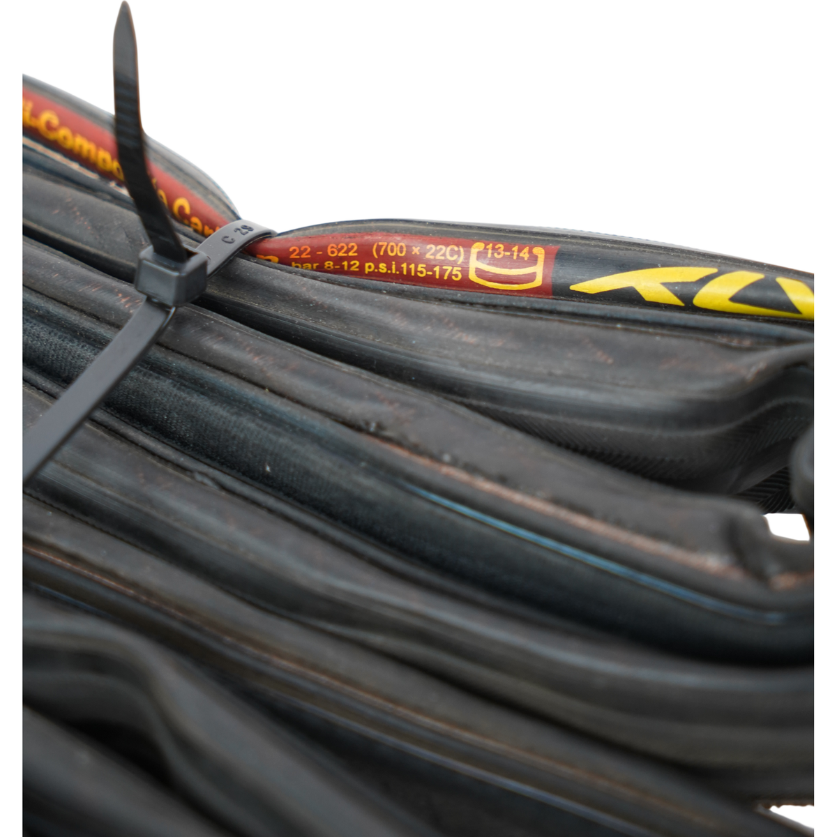 Vittoria Hi-Composite Carbon 700x22c Road Bike Tire