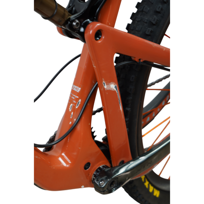 2018 Santa Cruz Tallboy C Carbon Full Suspension 29" Mountain Bike - Large