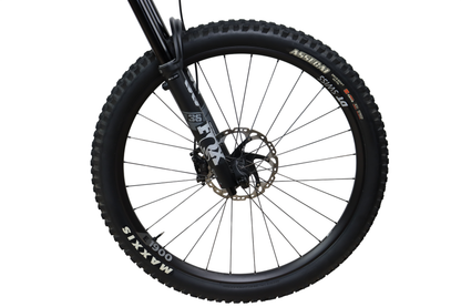 2024 Canyon Spectral CF 8 CLLCTV 29" Full Suspension Mountain Bike - Small