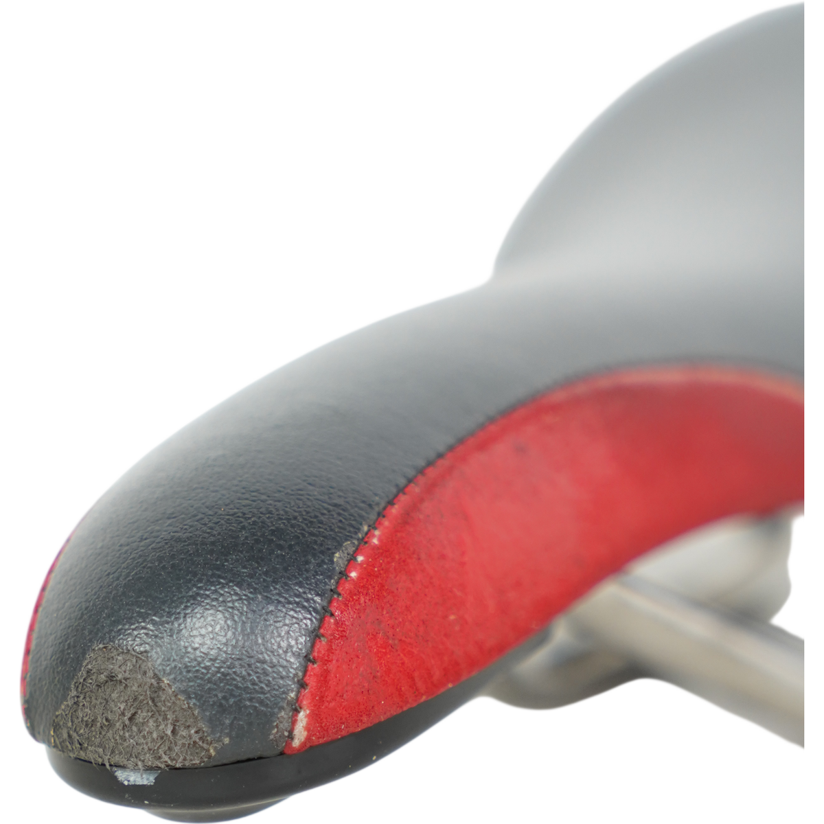 fi'zi:k Road Bike Saddle W/ Titanium Rails