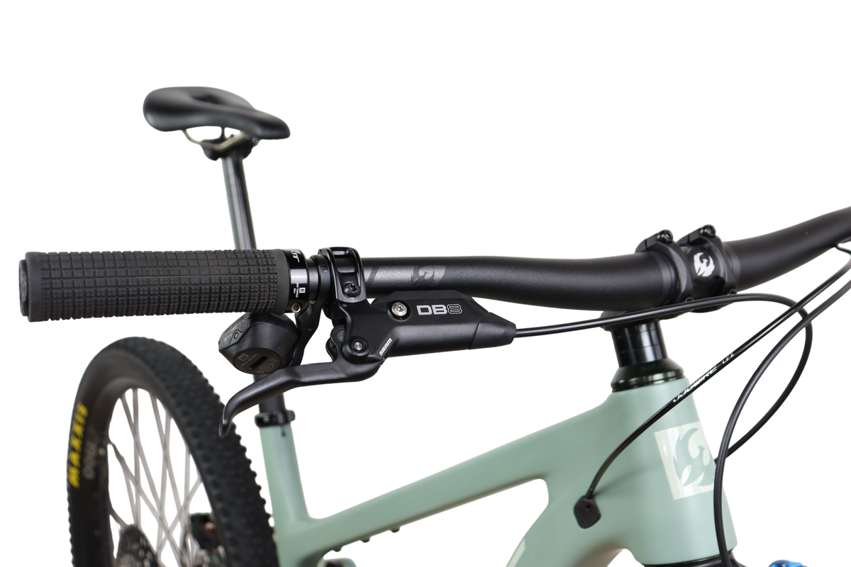 Pivot Trailcat SL GX AXS Mountain Bike - 2025, Large