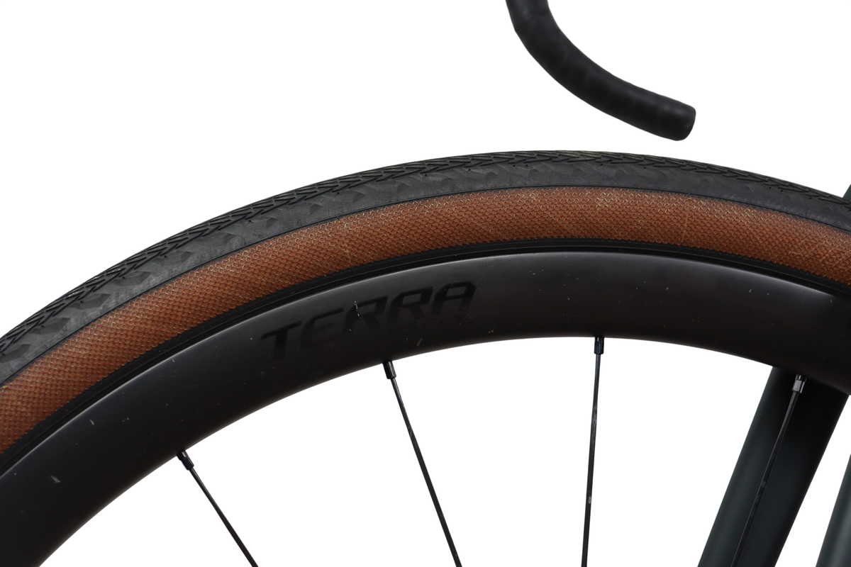 2022 Specialized Crux Expert Carbon Disc Brake Gravel Bike - Custom Build - 56cm