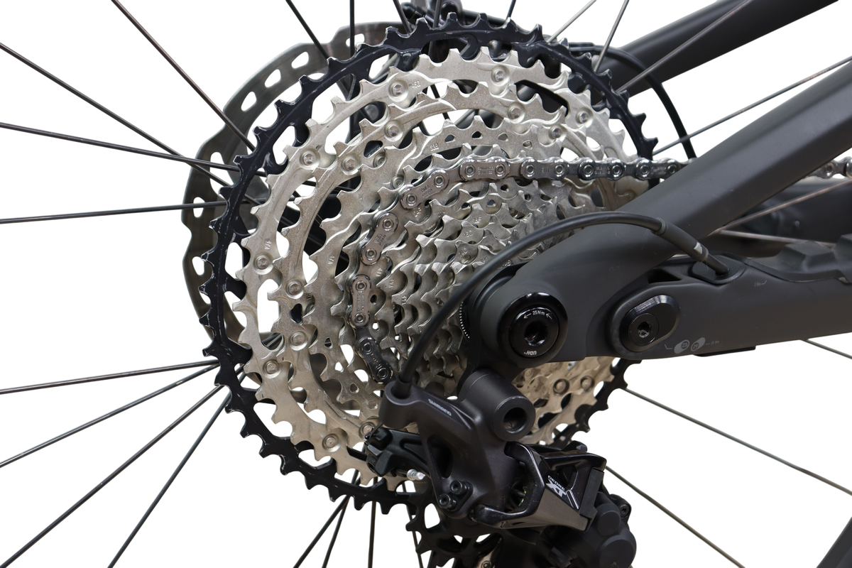 2024 Canyon Spectral CF 8 CLLCTV 29" Full Suspension Mountain Bike - Small