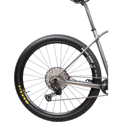 2022 Orbea Alma M50 Carbon 29" Hardtail Mountain Bike - DT Swiss Wheels - Large