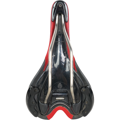 fi'zi:k Road Bike Saddle W/ Titanium Rails