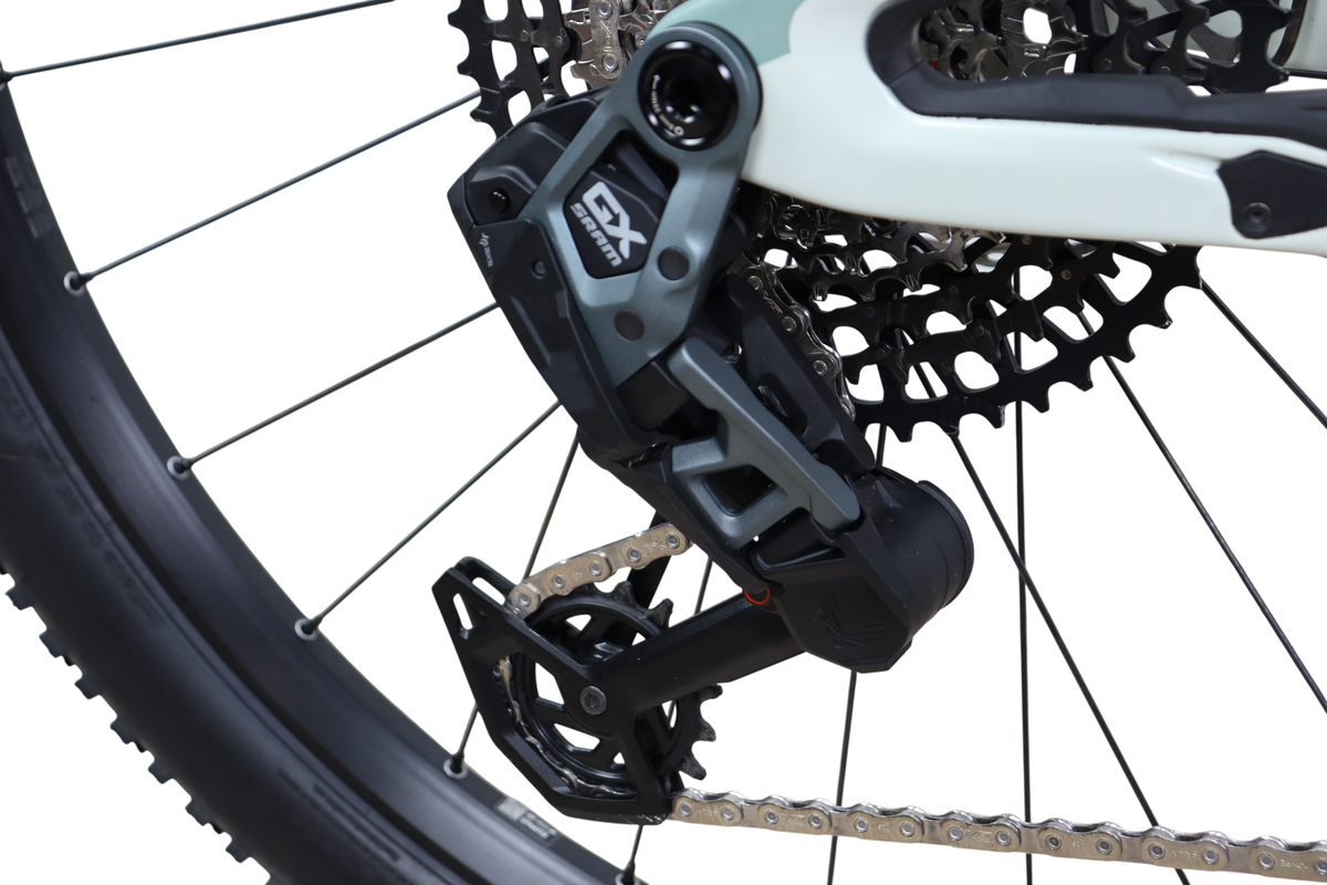 Pivot Trailcat SL GX AXS Mountain Bike - 2025, Large