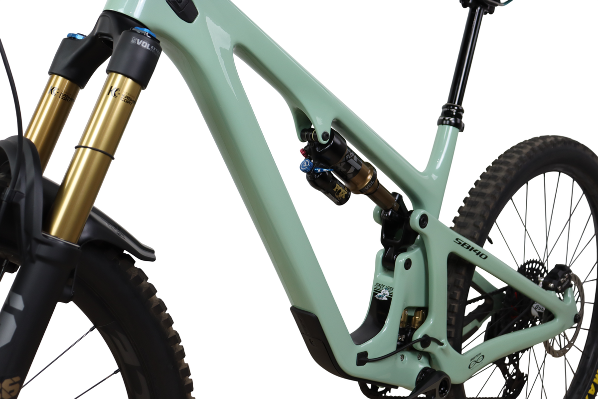 2025 Yeti SB140 Turq XO Transmission Full Suspension Mountain Bike - Large