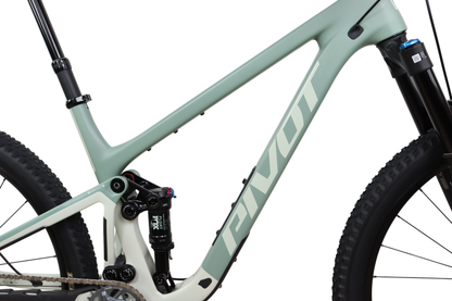 Pivot Trailcat SL GX AXS Mountain Bike - 2025, Large