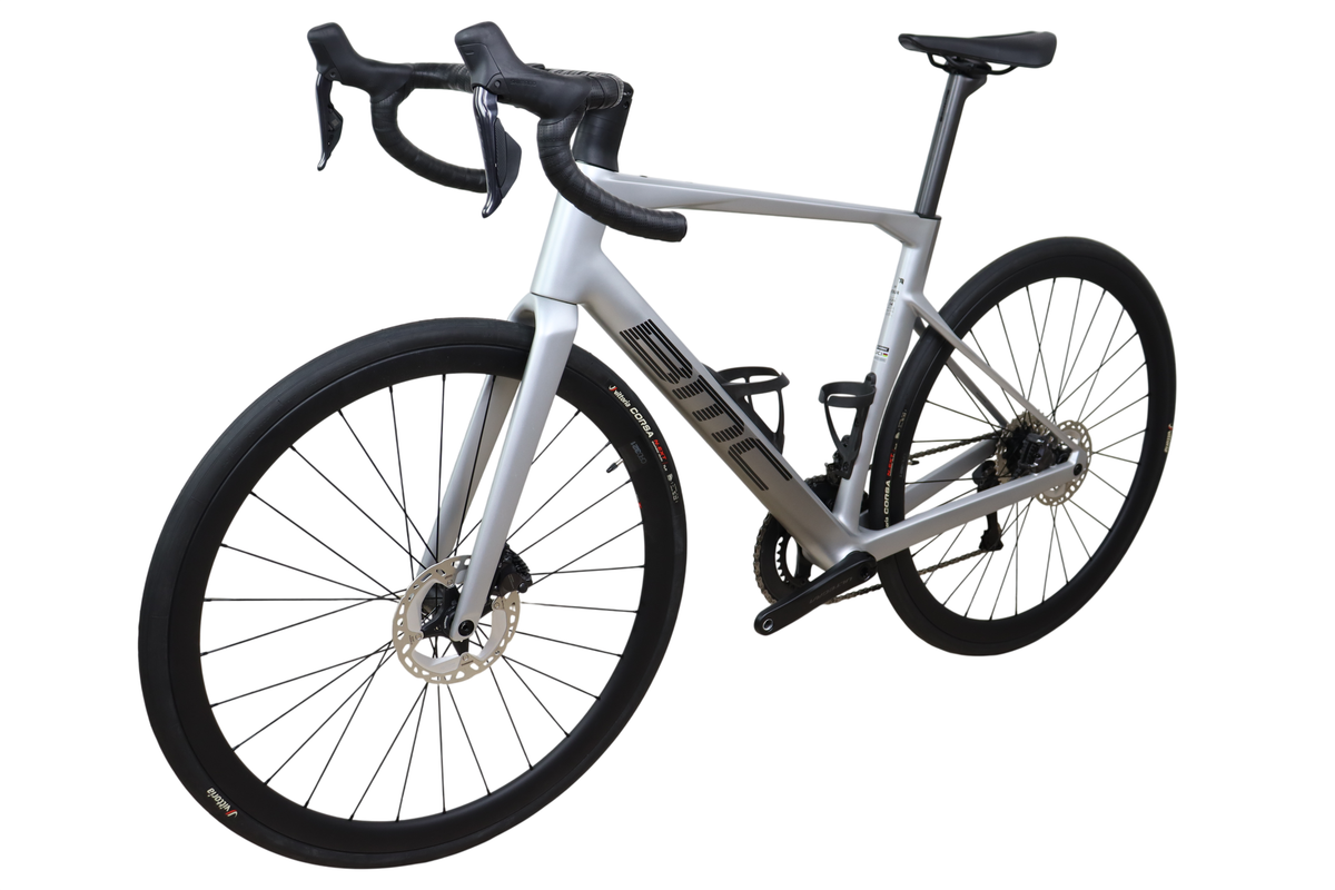 BMC Roadmachine 01 Four Di2 Road Bike - 2024, 54cm