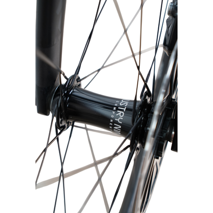 2017 Specialized Tarmac Expert Disc Brake Carbon Road Bike - 58cm
