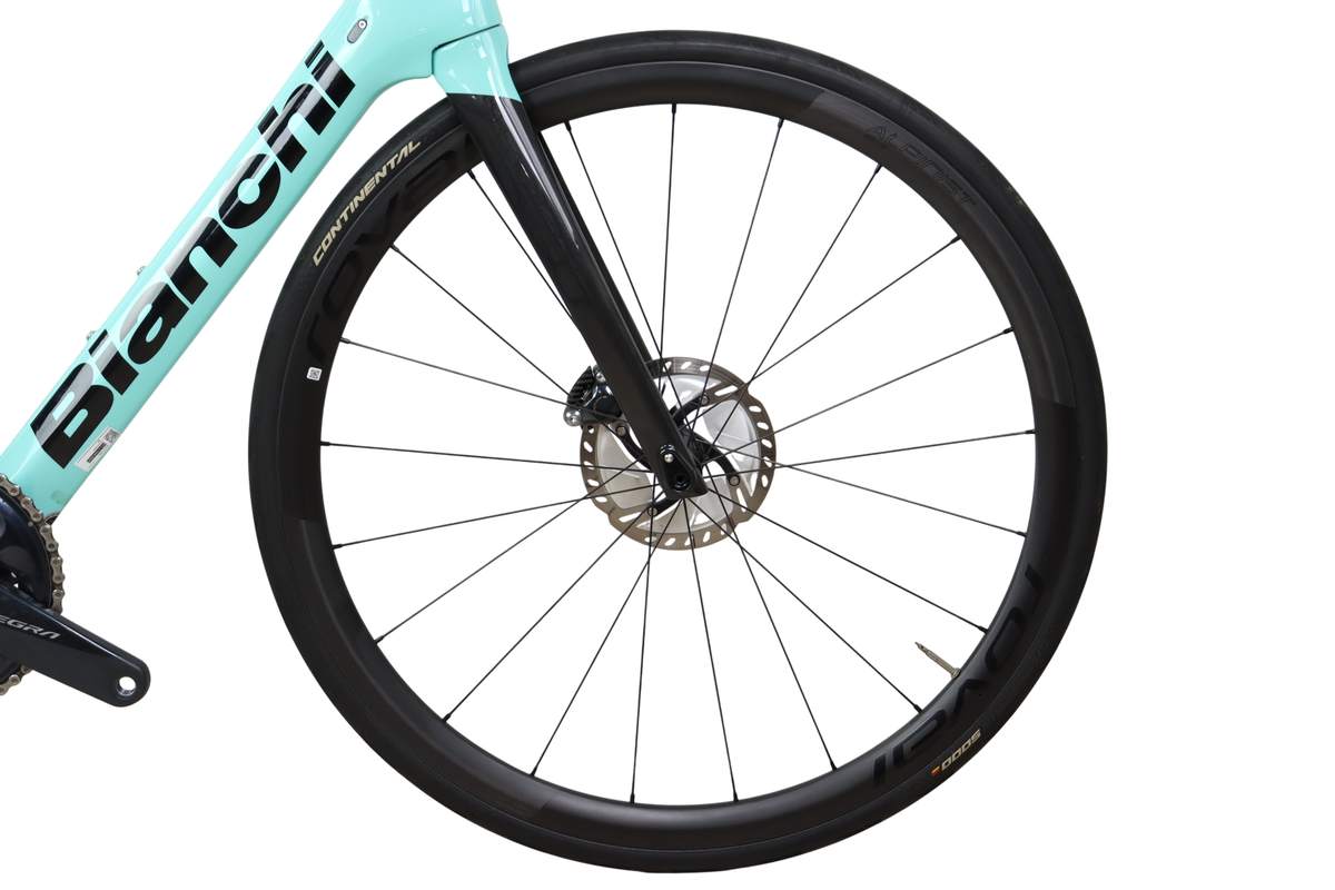2022 Bianchi Oltre XR3 DI2 Carbon Disc Brake Carbon Road Bike - 53cm