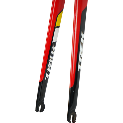 Trek Carbon 700c Rim Brake Road Fork W/ Tapered Steerer