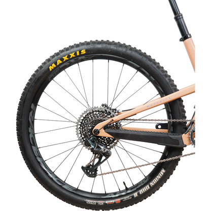 2022 Juliana Maverick CC XO1 29" Women's Full Suspension Mountain Bike - Medium
